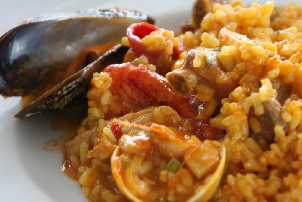 Paella en la playa detalle