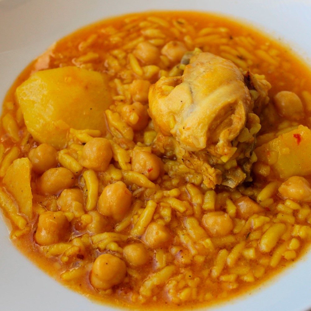 Gurullos con conejo platos típicos de Almería