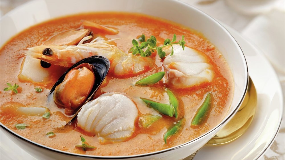 sopa_bullabesa_con_rape_langostinos_mejillones_y_merluza_para Post Neptuno